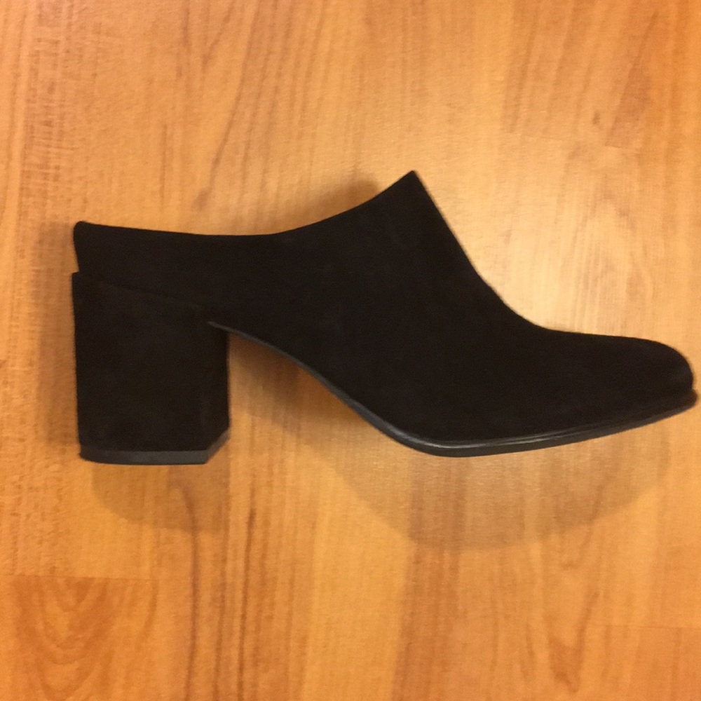 Black Mules